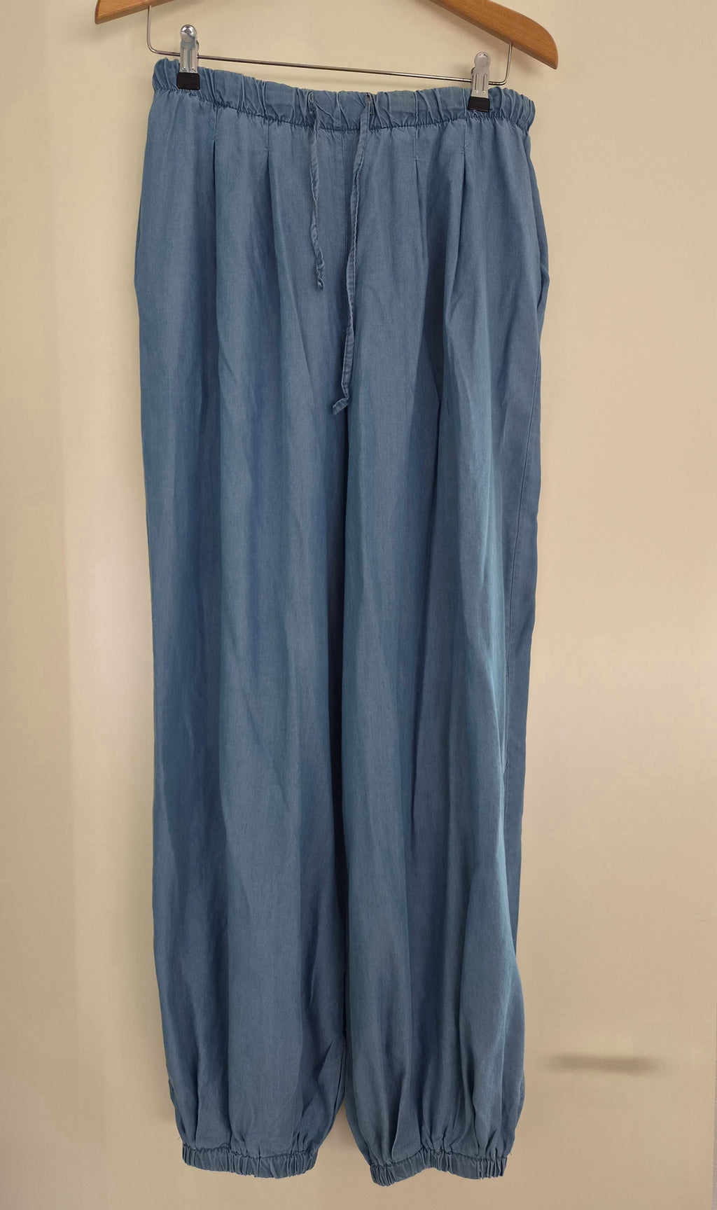 Nieuwe Trendy wijde jeanslook broek Mt M