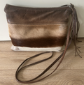 Vintage echt lederen schoudertas met vacht in streepdesign. Kleur ; bruin